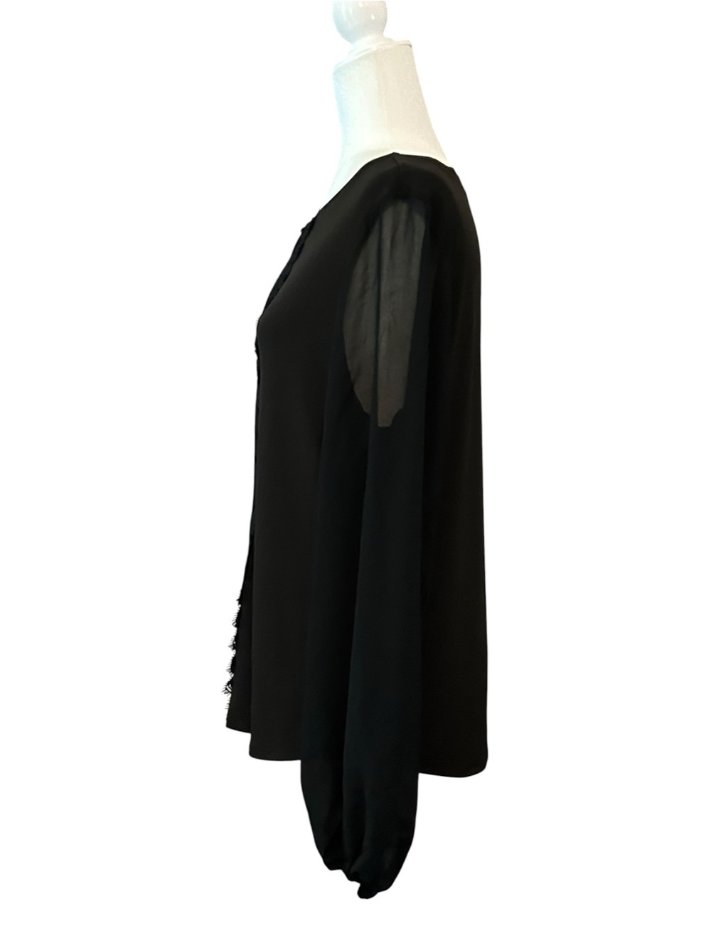 WHBM Lace Crepe Long Sheer Sleeve Market Blouse Women’s SZ L in Black - Picture 6 of 9